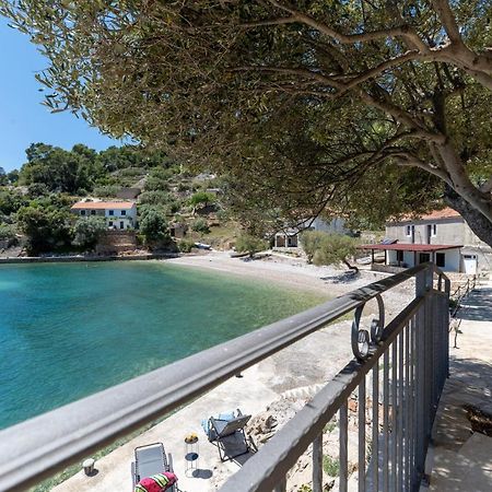 Seaside Cottage Maslina Gdinj Ngoại thất bức ảnh