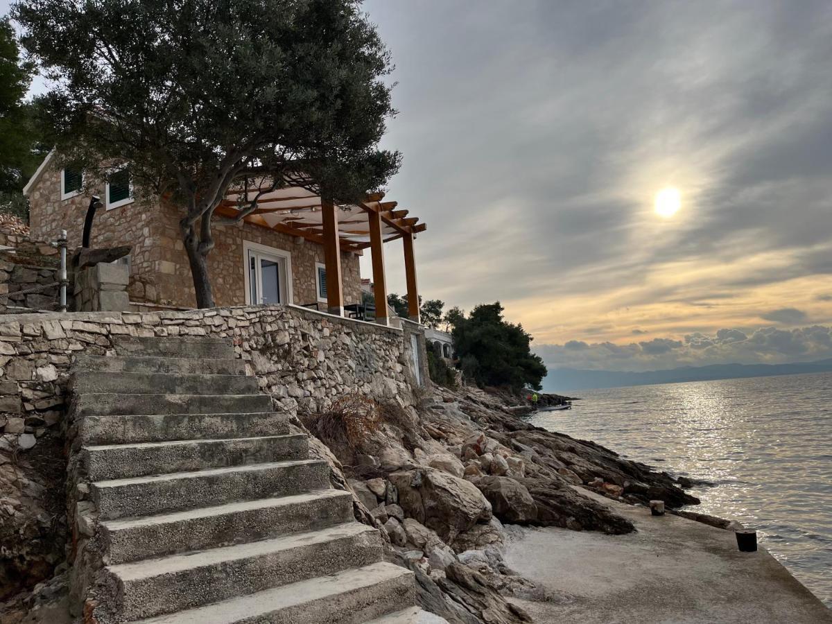 Seaside Cottage Maslina Gdinj Ngoại thất bức ảnh