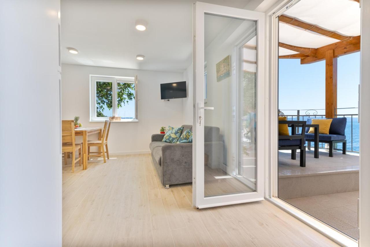 Seaside Cottage Maslina Gdinj Ngoại thất bức ảnh