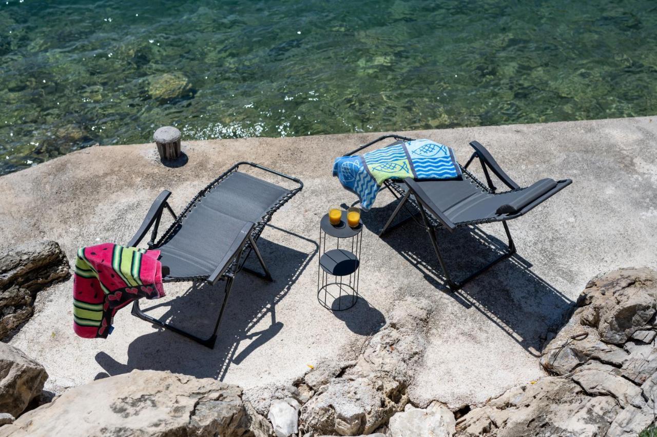 Seaside Cottage Maslina Gdinj Ngoại thất bức ảnh